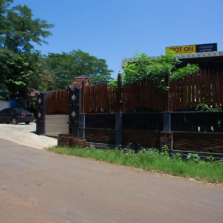 Spot On 2761 Pondok Kartini Jepara Eksteriør bilde